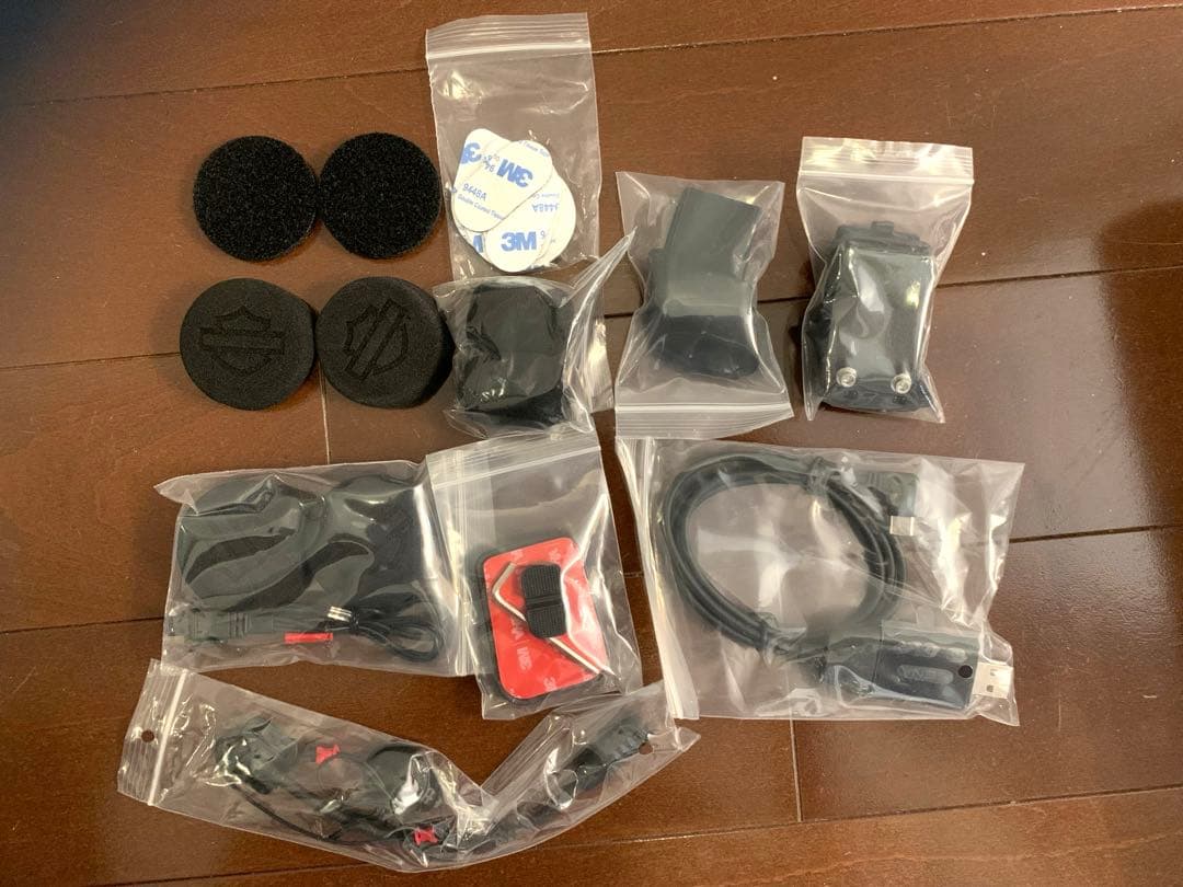 新品未使用　半額以下　Sena 50C 　4Kカメラ　ハーレーダビッドソンモデル