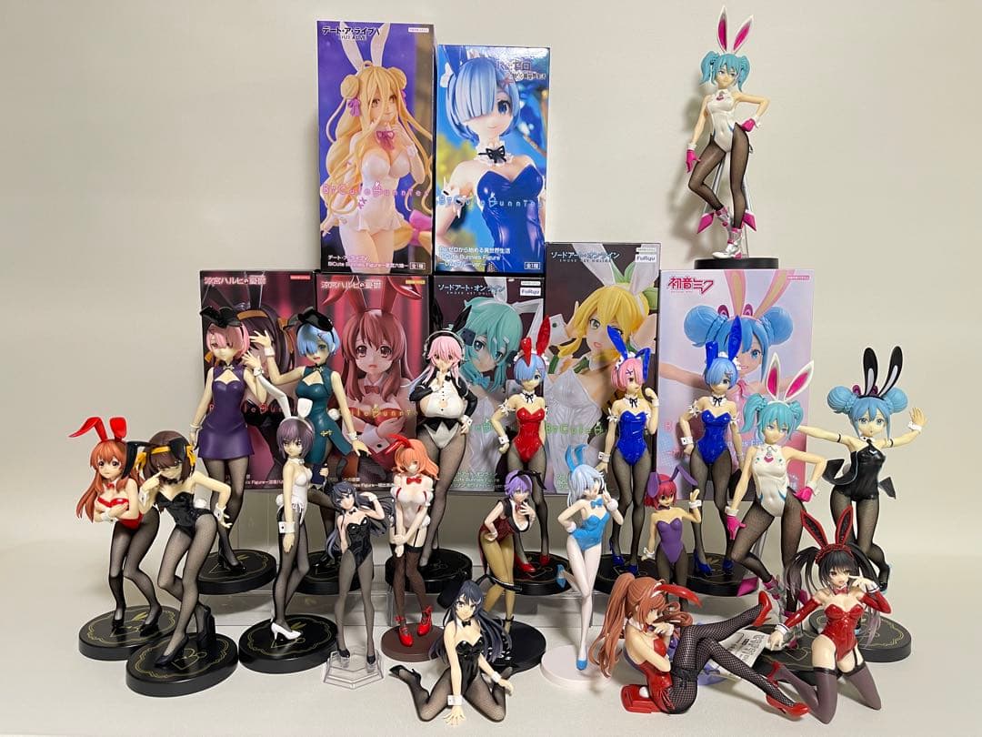 バニーガールフィギュア全２７体まとめ売り！