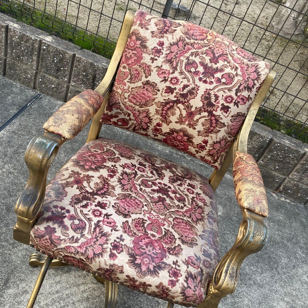 スタイリングチェア