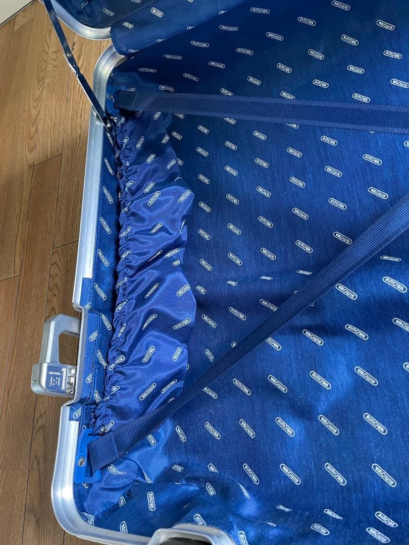 RIMOWA リモワ　アルミ　キャリーケース　2輪　廃盤品