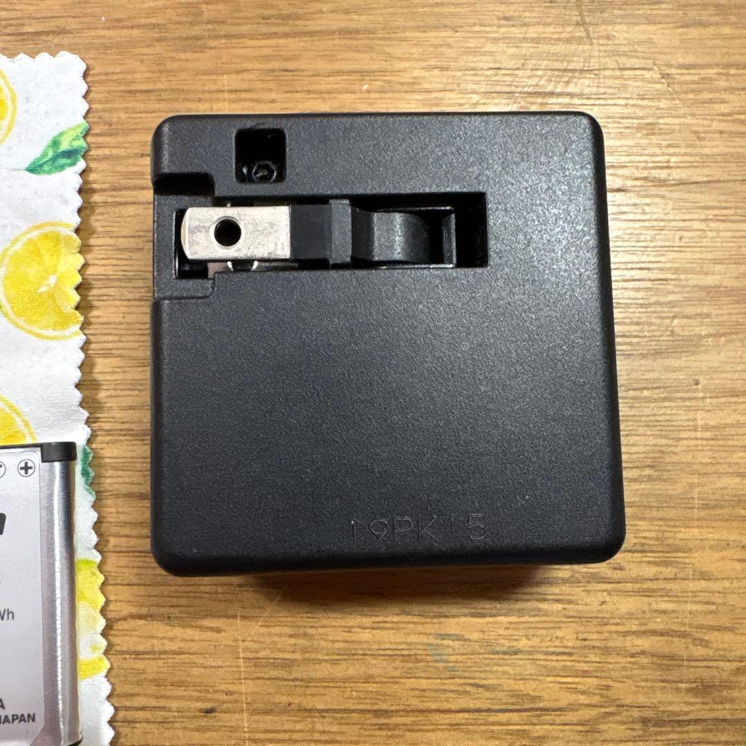 【極美品】NIKON COOLPIX A100 レッド 希少