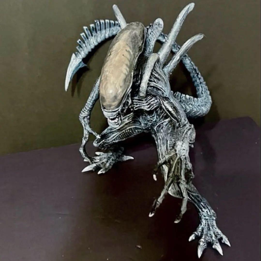エイリアン　フィギュア　リペイント完成品