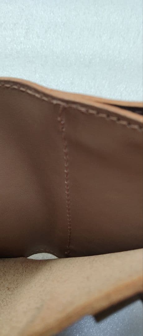 rima様　美品　IL BISONTE　二つ折り財布　ベージュ　がま口　ミニ財布