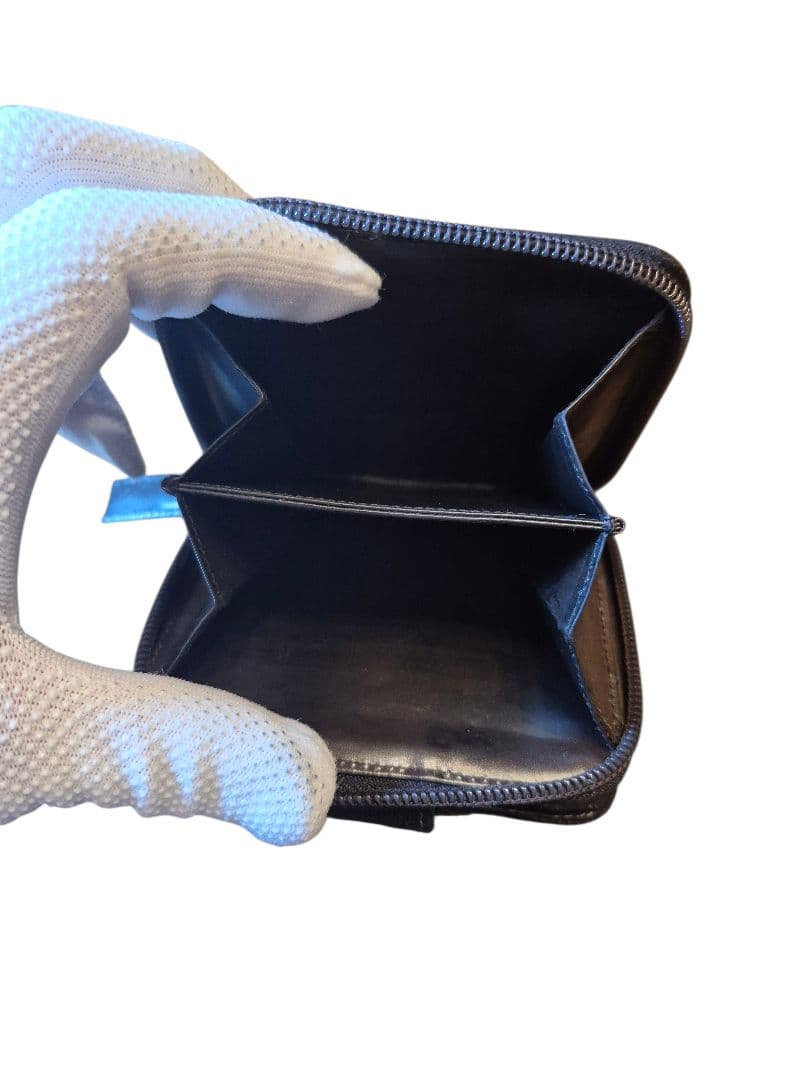 ＰＲＡＤＡ　プラダ　二つ折り財布　三角プレート　キャンパスレザー　ブラック