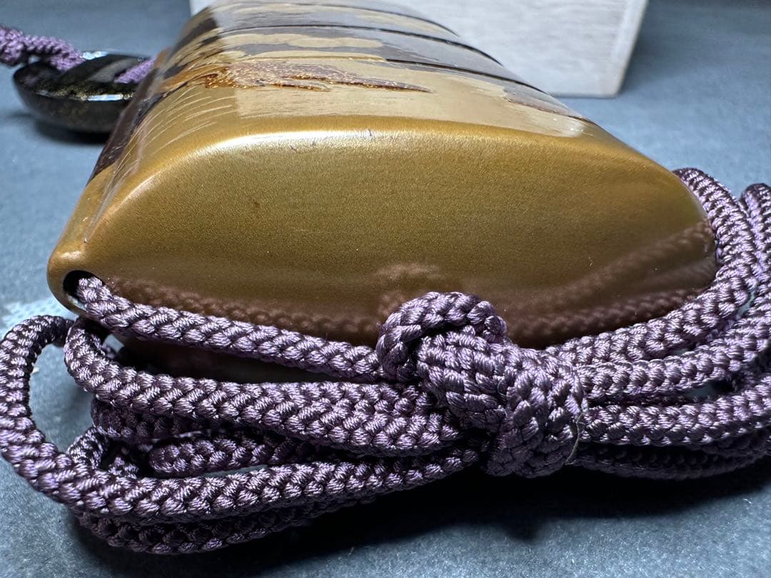 Kanさん　専用 蒔絵　印籠　金箔　松柄　漆器 根付　古美術品　 細密細工