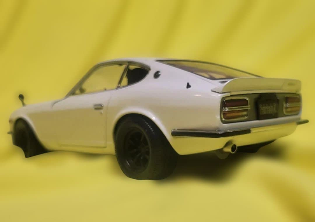 京商　1/18 フェアレディZ　Street Sports