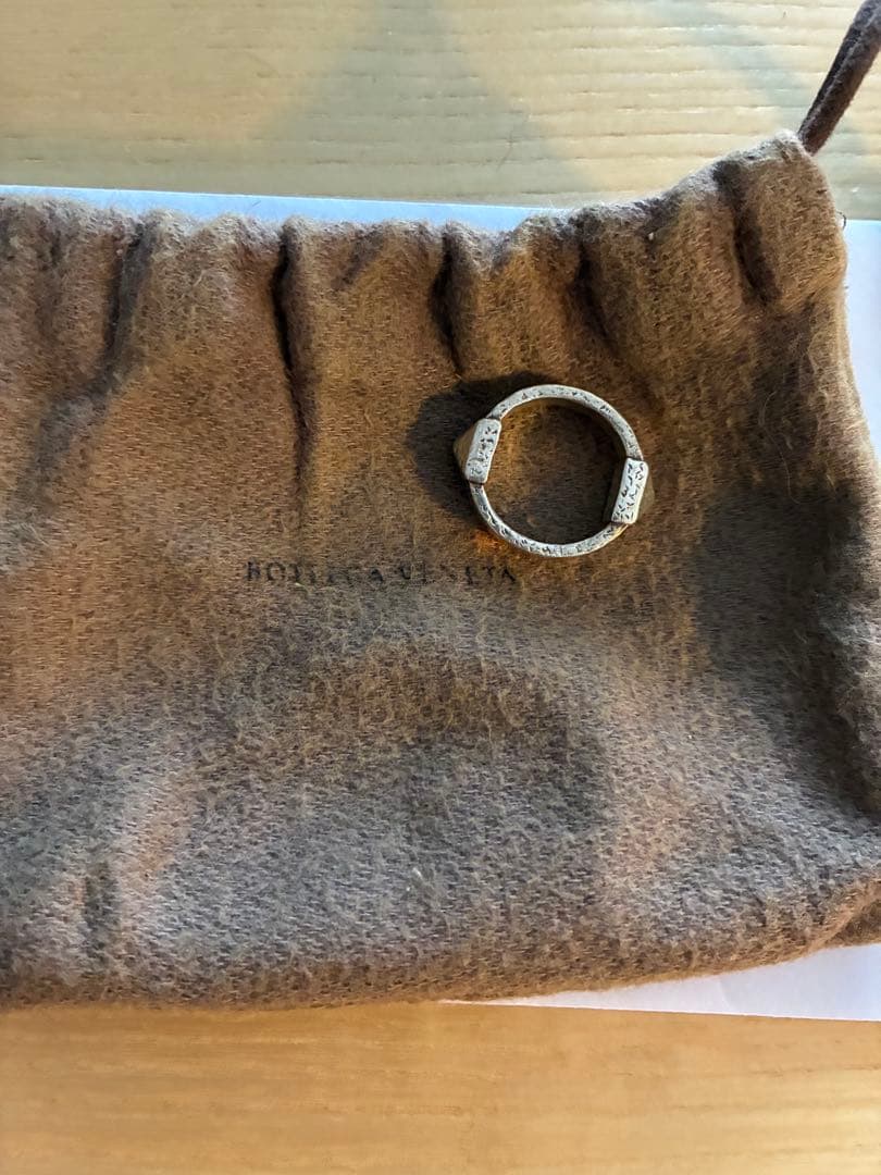 ボッテガヴェネタ スタッズリング