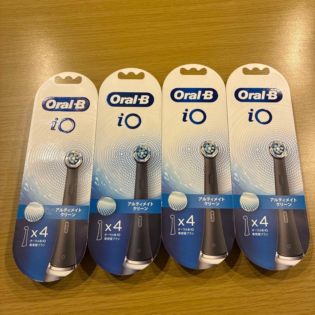 【Oral-B iO 】専用替えブラシ　アルティメイトクリーン ブラック4個×4