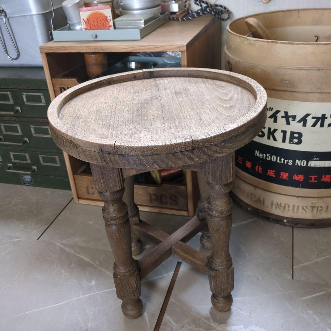 ブロカント　ビィンテージ花台　飾り台　サイドテーブル