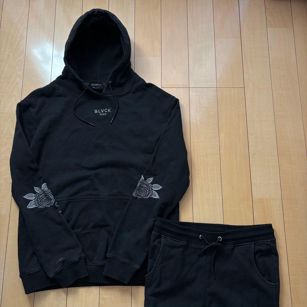 専用超高級ブランド　BLVCK paris セットアップ　花刺繍　黒　スウェット
