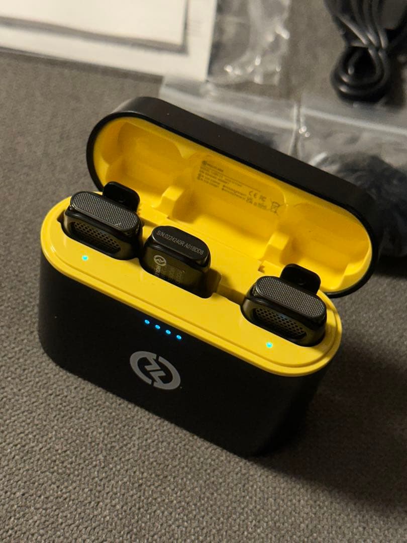 Hollyland Lark C1 Lightning ワイヤレス マイク 収録