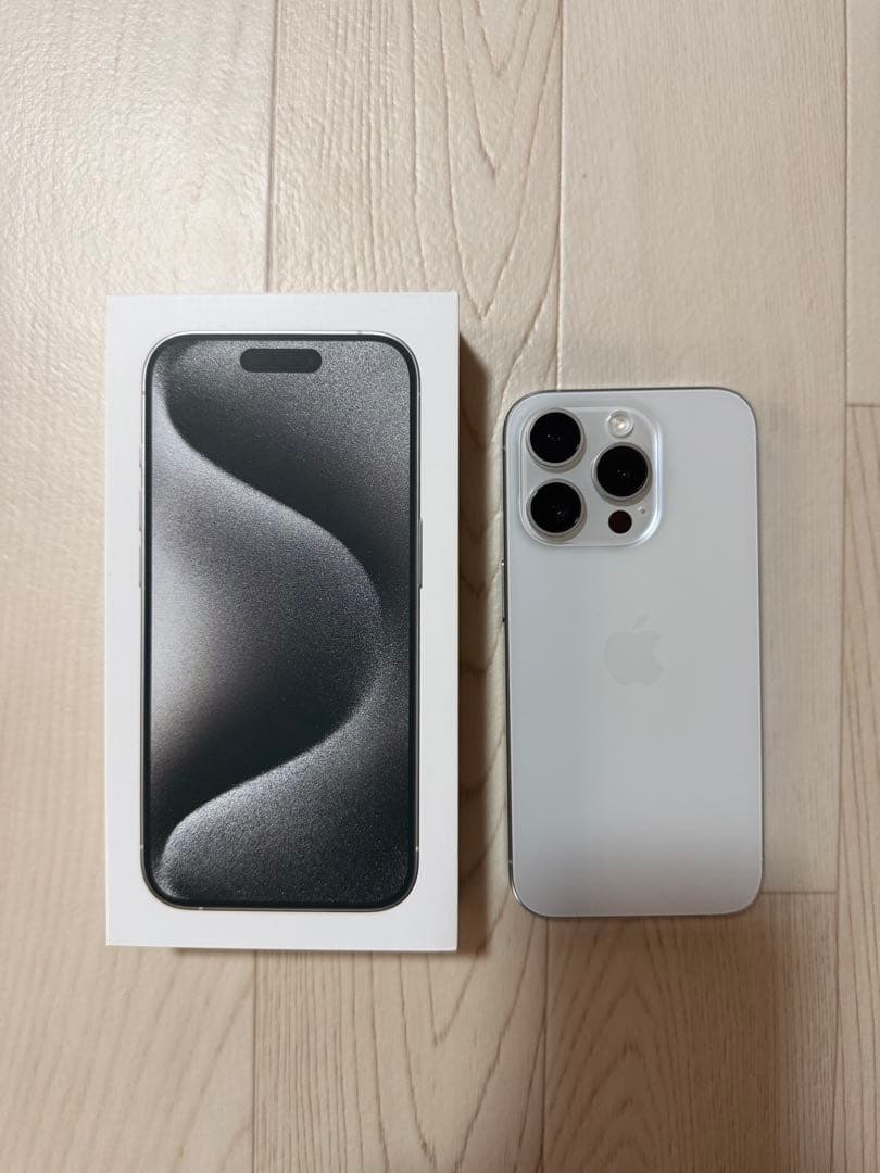 【美品】Apple iPhone 15 Pro 本体 256GB SIMフリー