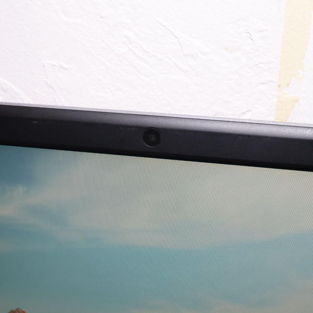 Win11公式対応！高年式2022！メ8G/SSD/フレームレス/無線/カメラ