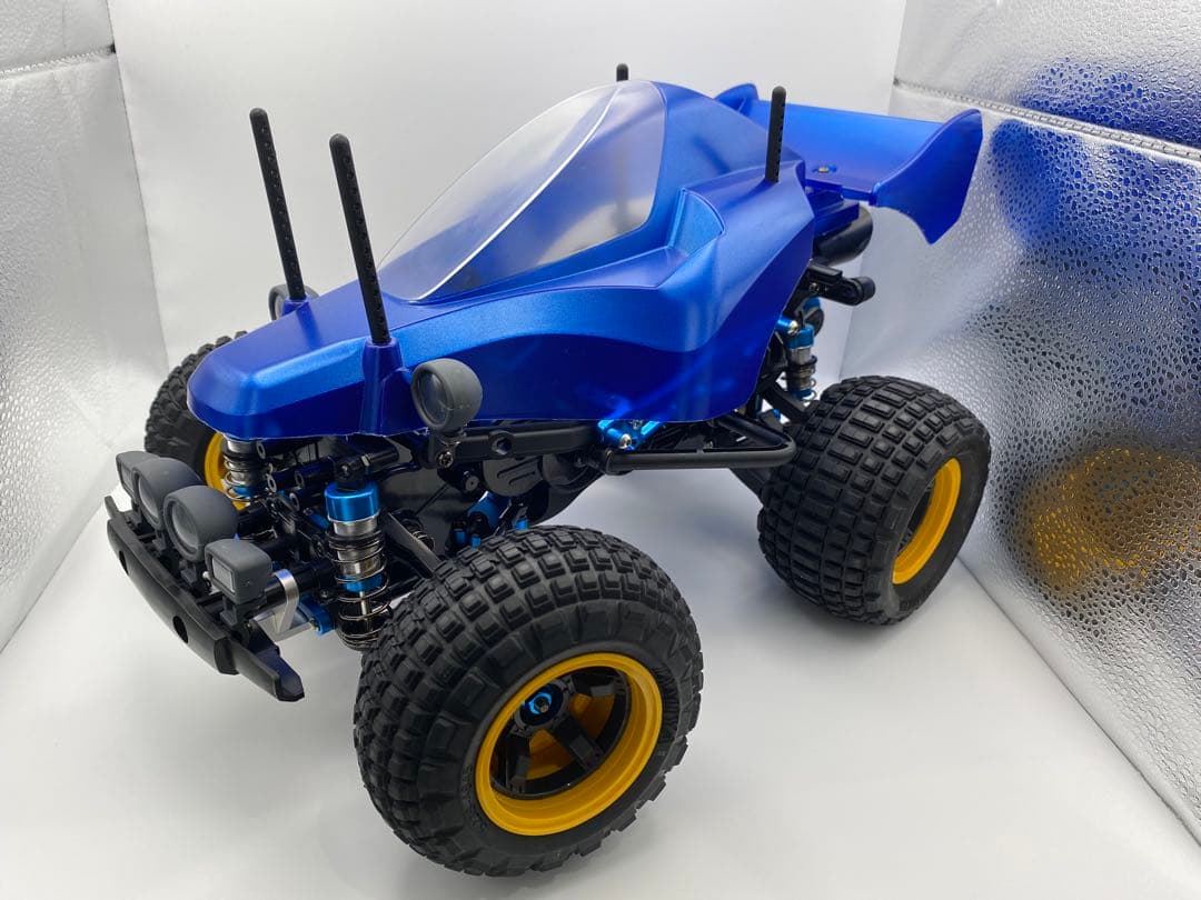 タミヤ　GF-01　コミカルアバンテ　オプション多数　ラジコン