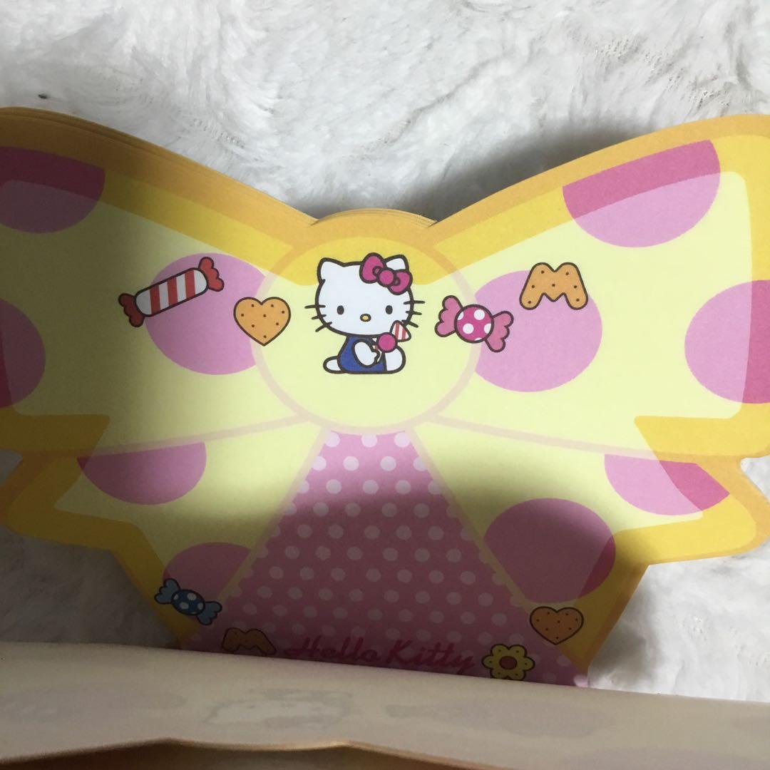 キティちゃん　ハート　りぼん