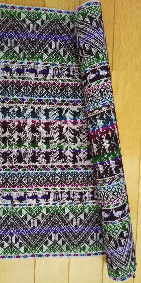 南米 ボリビア 織物 タラブコ織タペストリー
