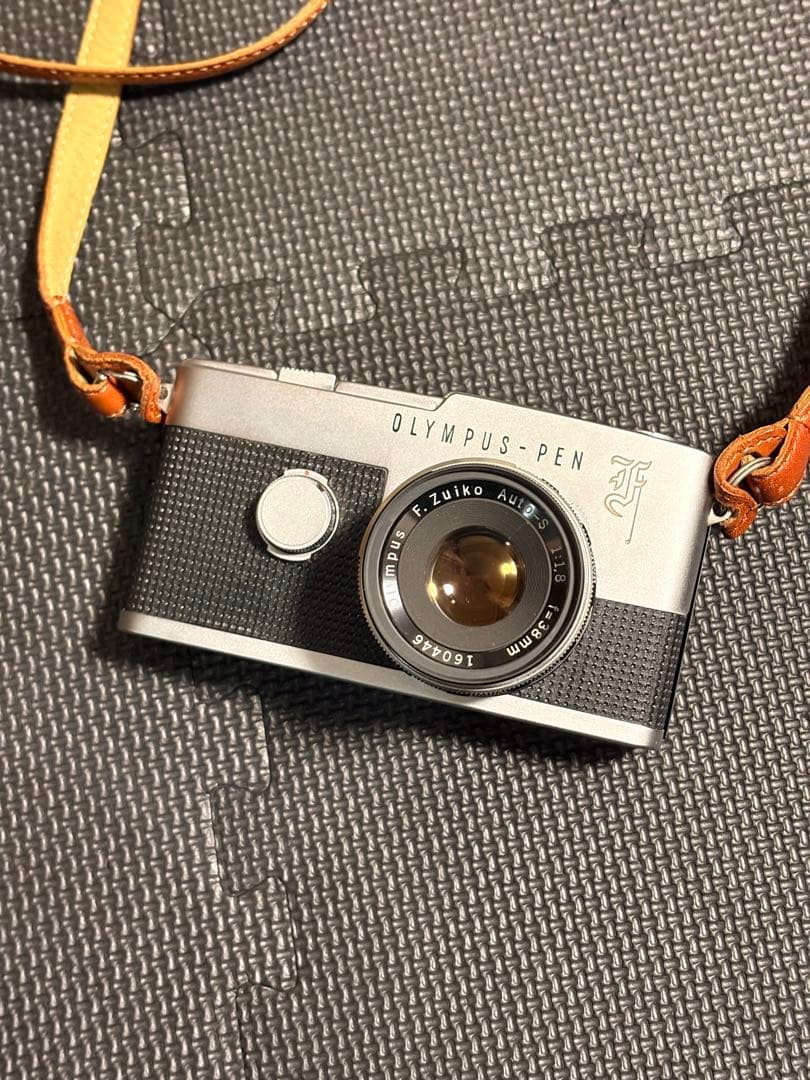 Olympus Pen F フィルムカメラ