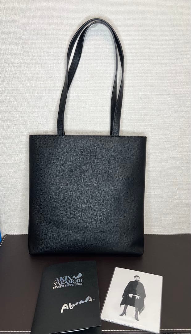 中森明菜　2025 ディナーショー限定トートバッグ　ポストカード　(未開封品)