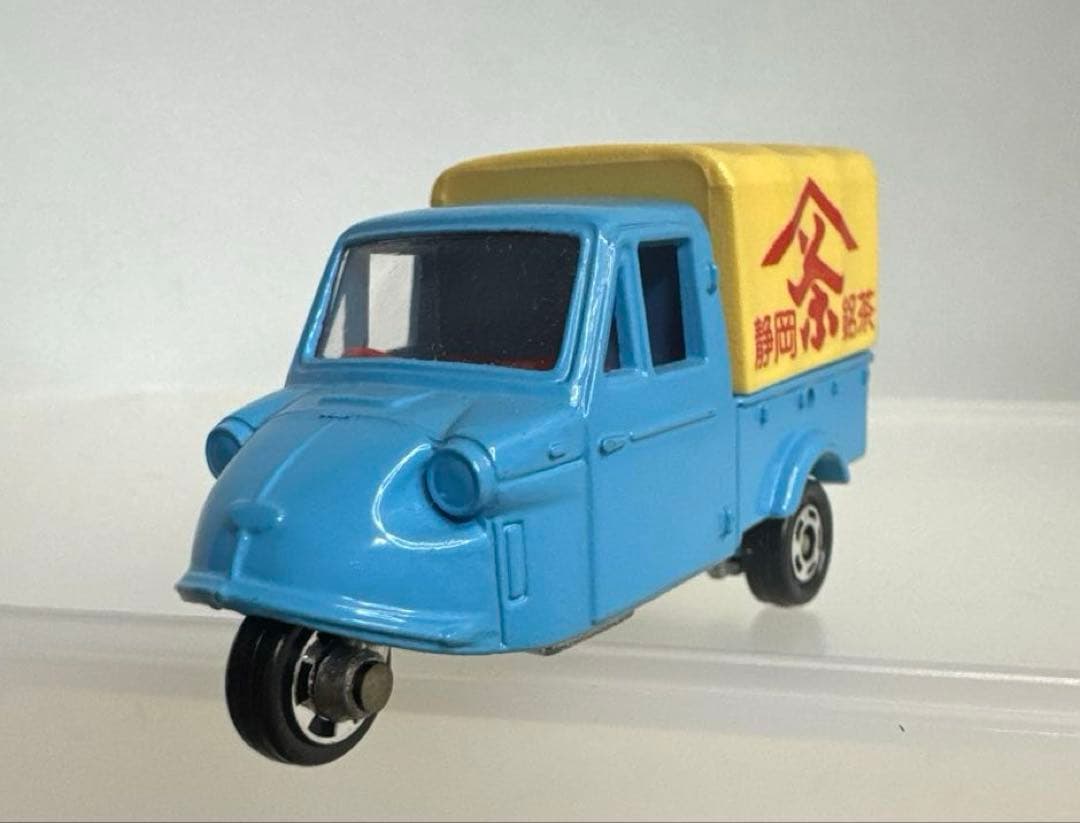 黒箱トミカ　日本製　ダイハツ　ミゼット