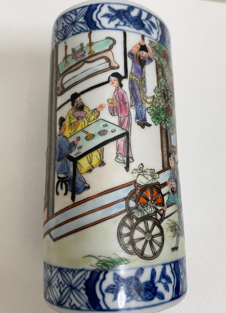 中国 骨董 筆筒 大清乾隆年製 旧蔵古玩 書道具 中国古陶磁 陶芸古美術 。