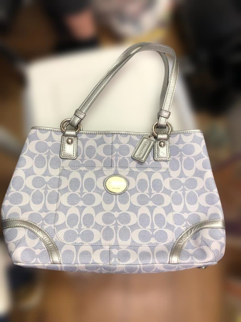 未使用品 COACH コーチ トートバッグ ２WAY　ライトグレー　シグネチャー