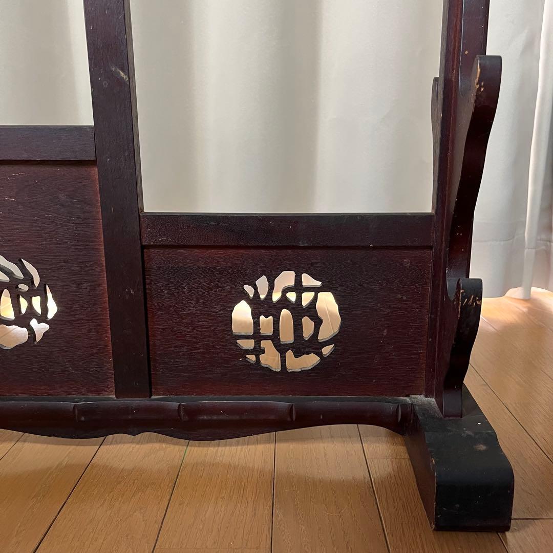 蔵出し　鍔透かし彫り 刀掛け 四振掛