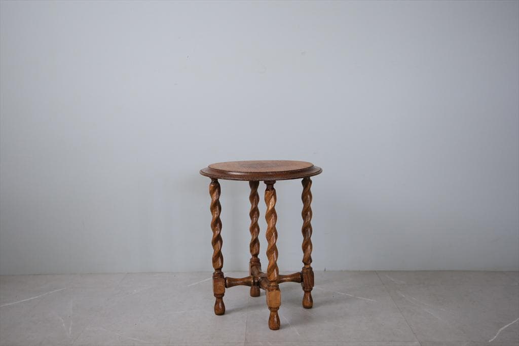 英国アンティーク木製ワインテーブル/サイドテーブル/丸机/飾り棚(90-99)