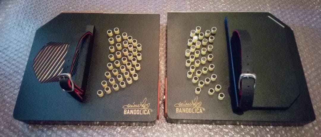 電子バンドネオン　BANDOLICA AT-1 Troilo 左右　バンドリカ