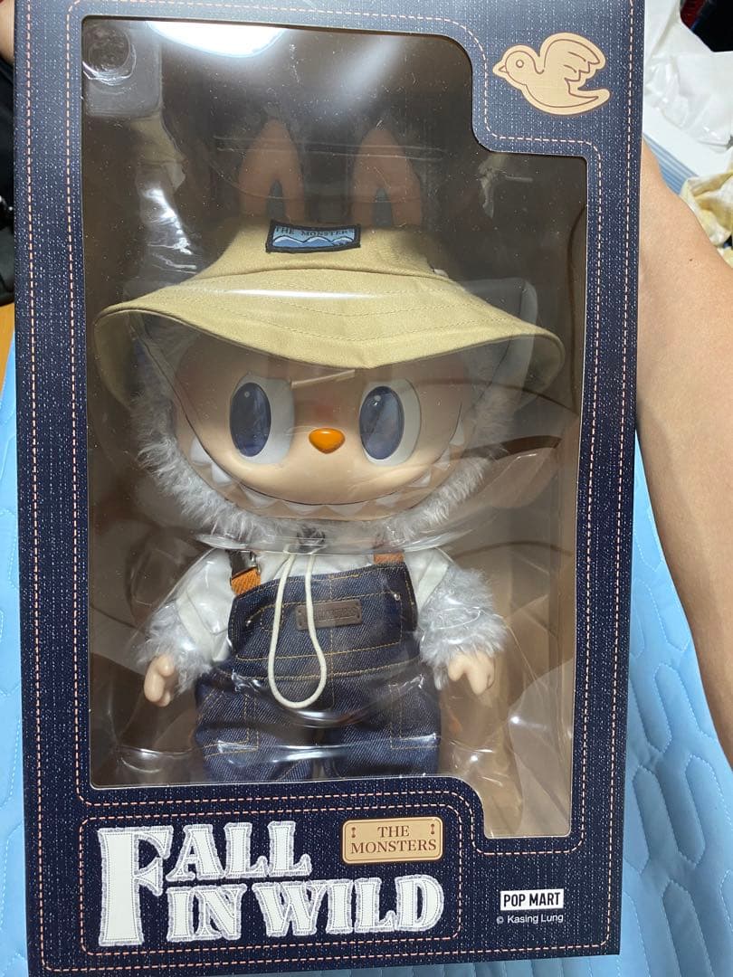 ポップマートTHE MONSTERS ラブブFALL IN WILD シリーズ