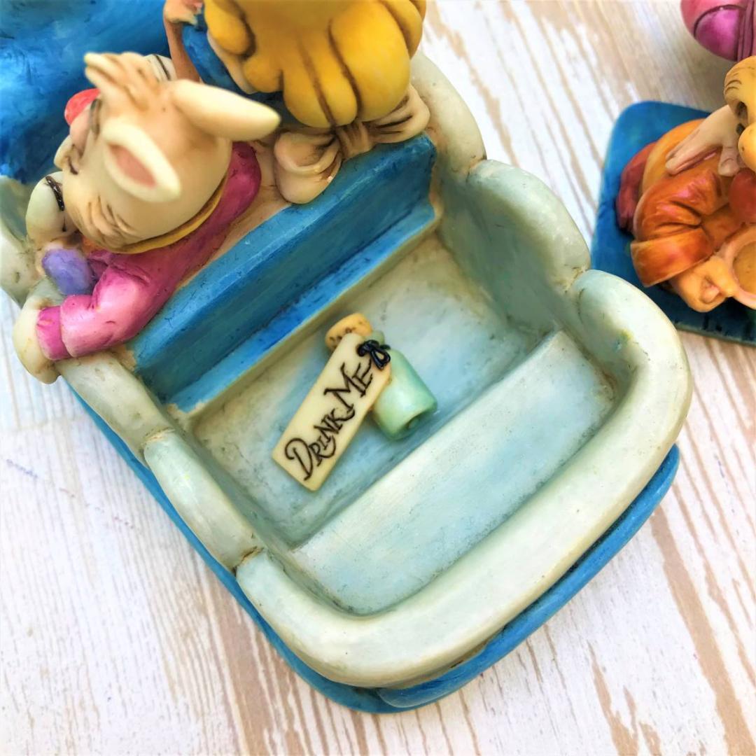 1000個限定★不思議の国のアリス 乗り物 白うさぎ チェシャ猫 あおいもむし