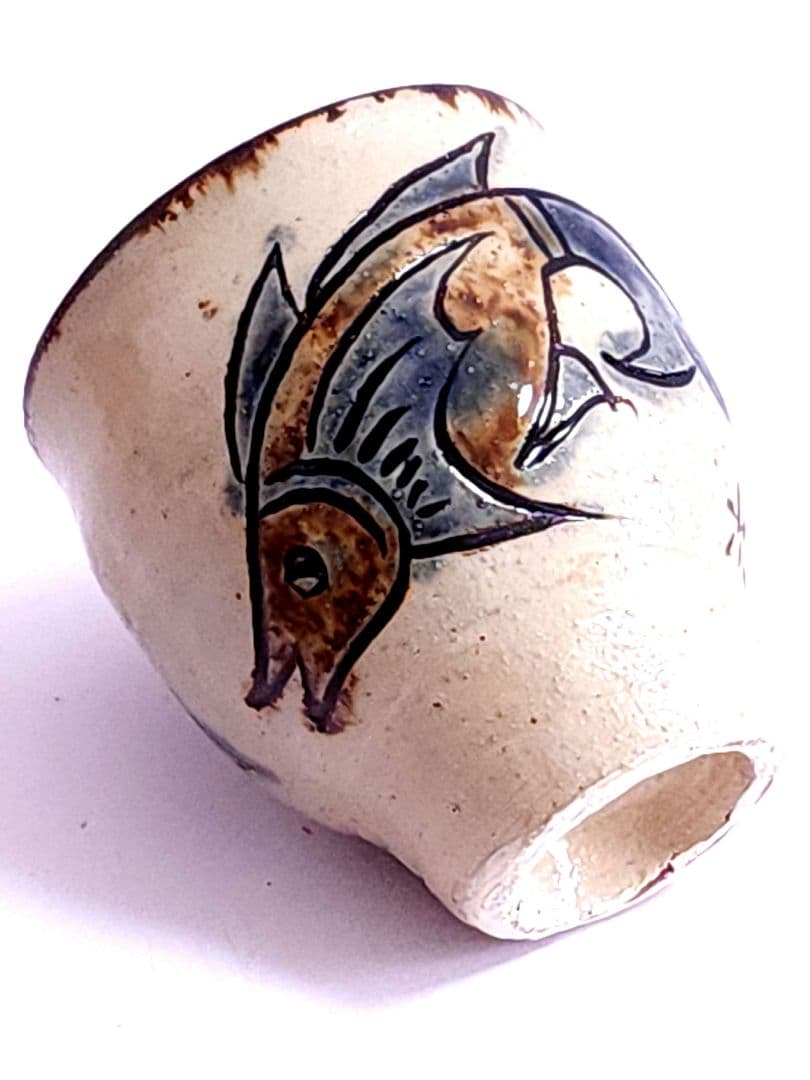 人間国宝 金城次郎 壺屋焼 魚文 湯呑　共箱/陶歴