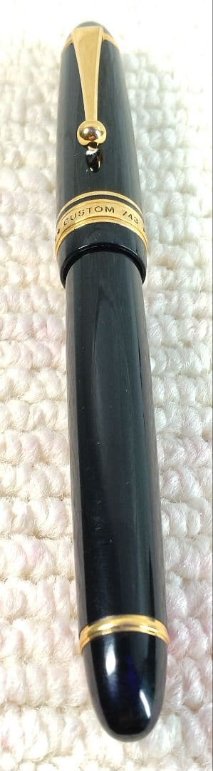 Pilot Custom 743 万年筆 中字　ペン先14k