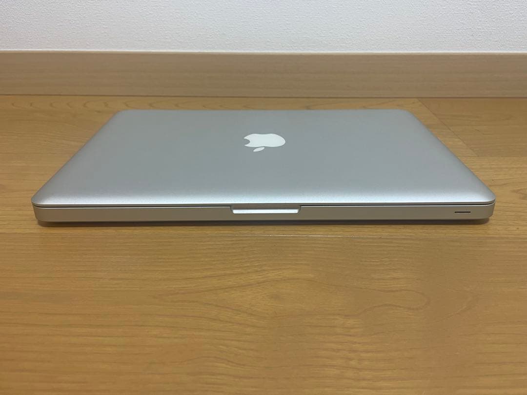 【美品】【初期化済】Macbook pro 13inch mid 2012