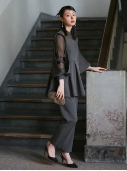 オケージョンドレス　パンツドレス