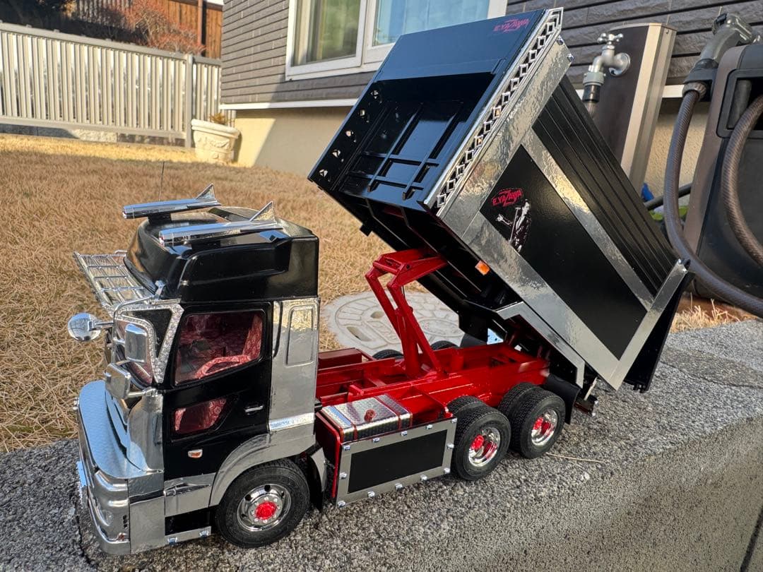 値下げ　アオシマ 1/32 深箱ダンプ改17プロフィア　YAZAWA仕様完成品