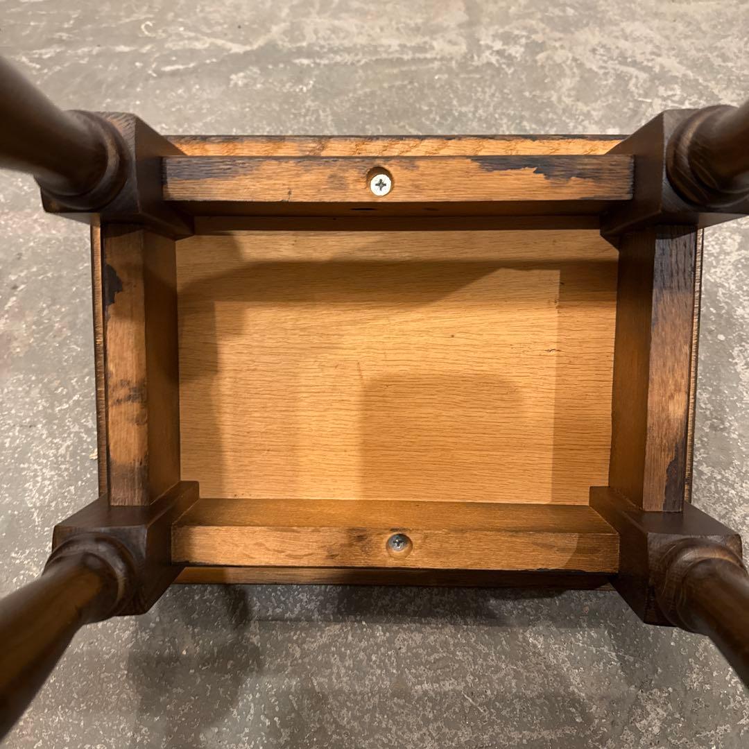 ヴィンテージ　木製サイドテーブル　ベッドサイドテーブル　花台