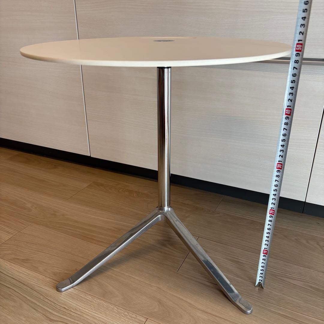 フリッツハンセン　リトルフレンド　サイドテーブル　ホワイト　昇降式　即購入可