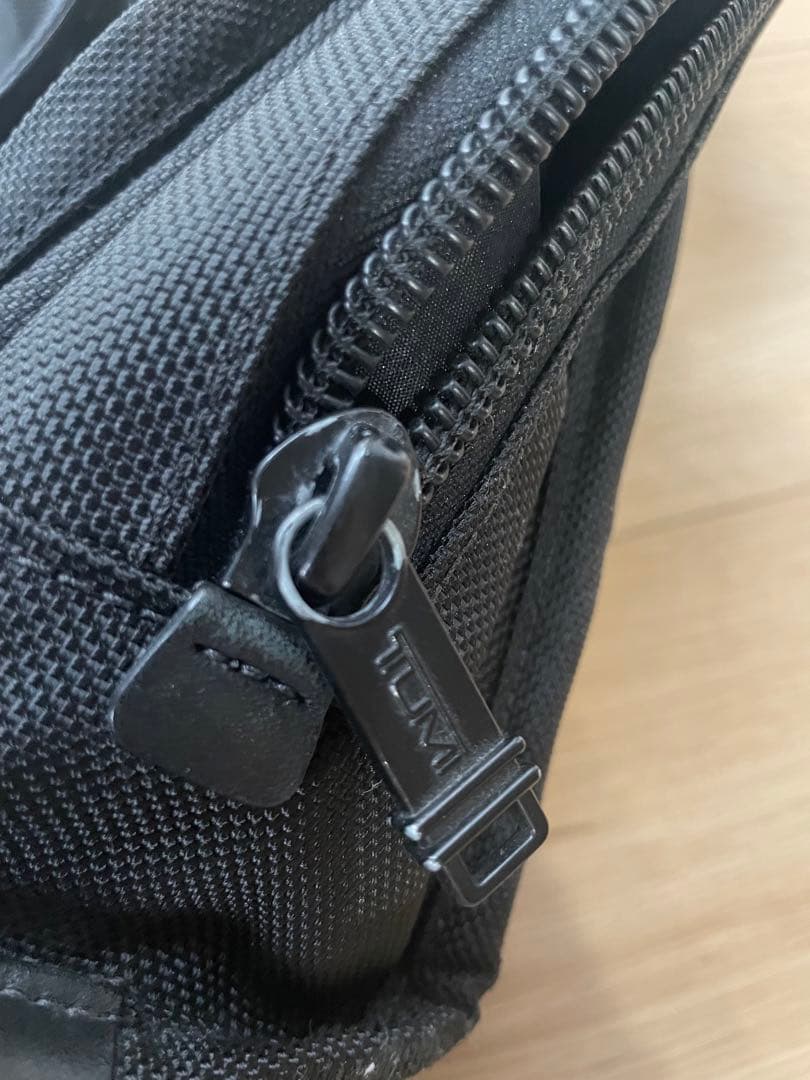 TUMI ブラック ビジネスバッグ 26109DH