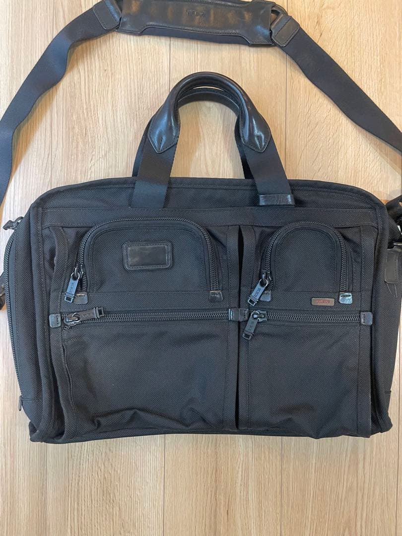 TUMI ブラック ビジネスバッグ 26109DH