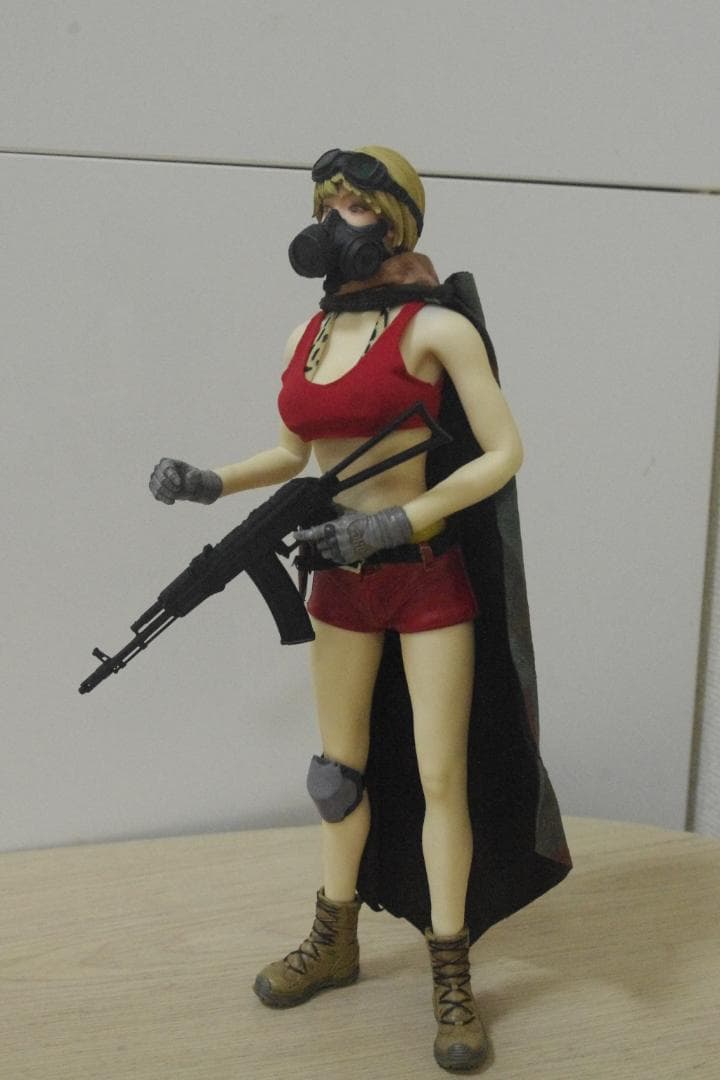 フィギュア 1/6スケール 第三次世界大戦 女性サバイバル シームレスボディ