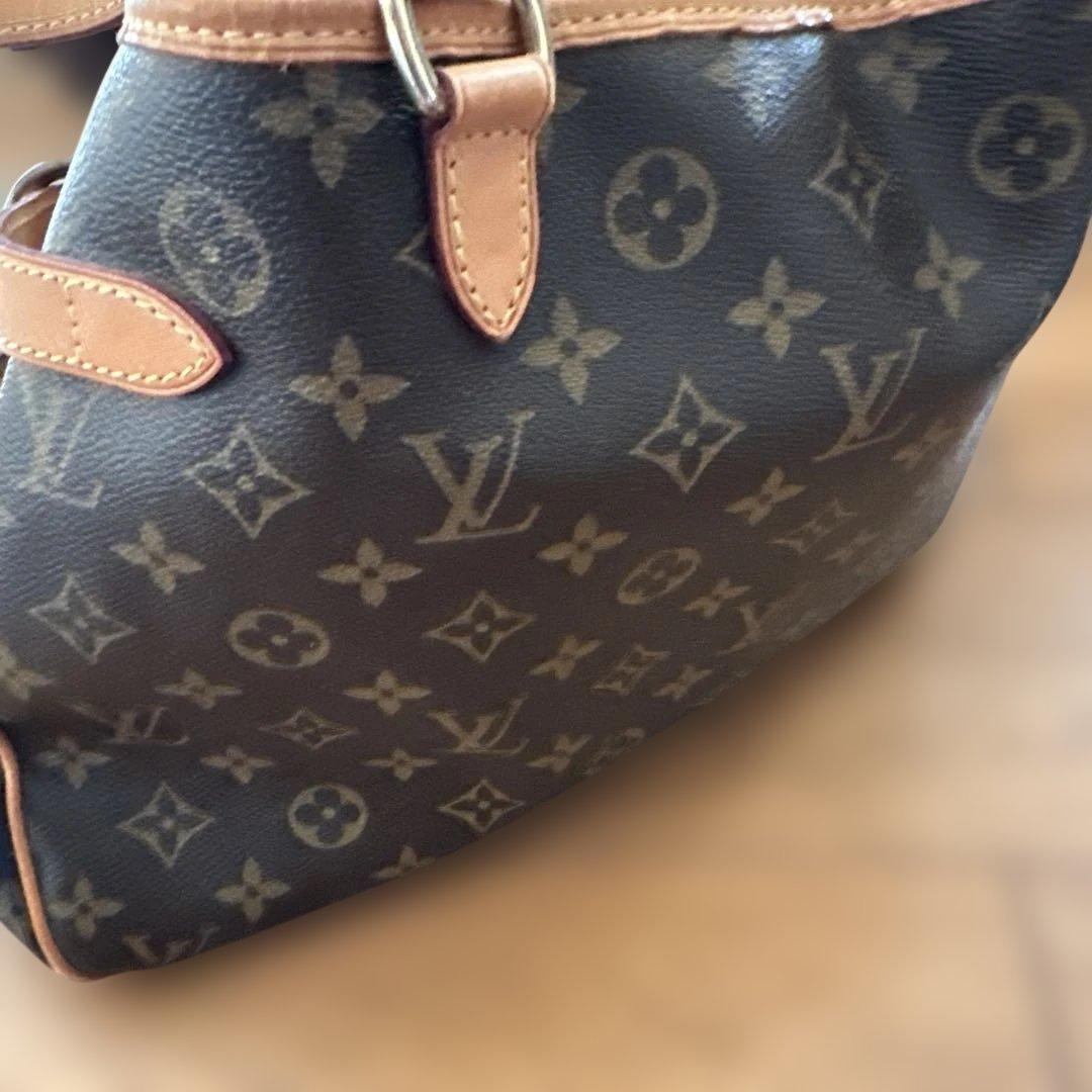 ルイビュトンモノグラムカバン