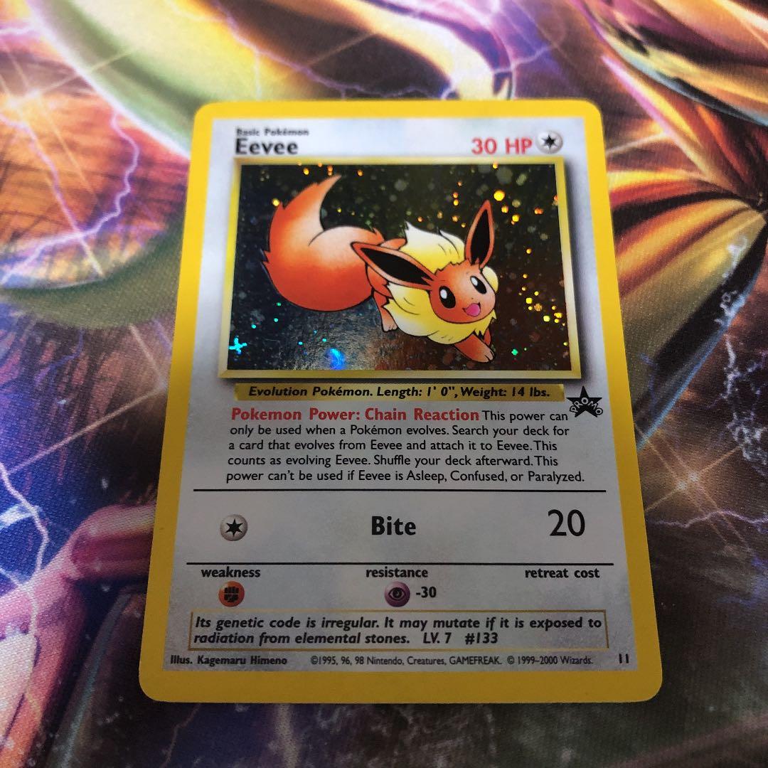 ポケモンカード イーブイ　れんさしんか　海外版