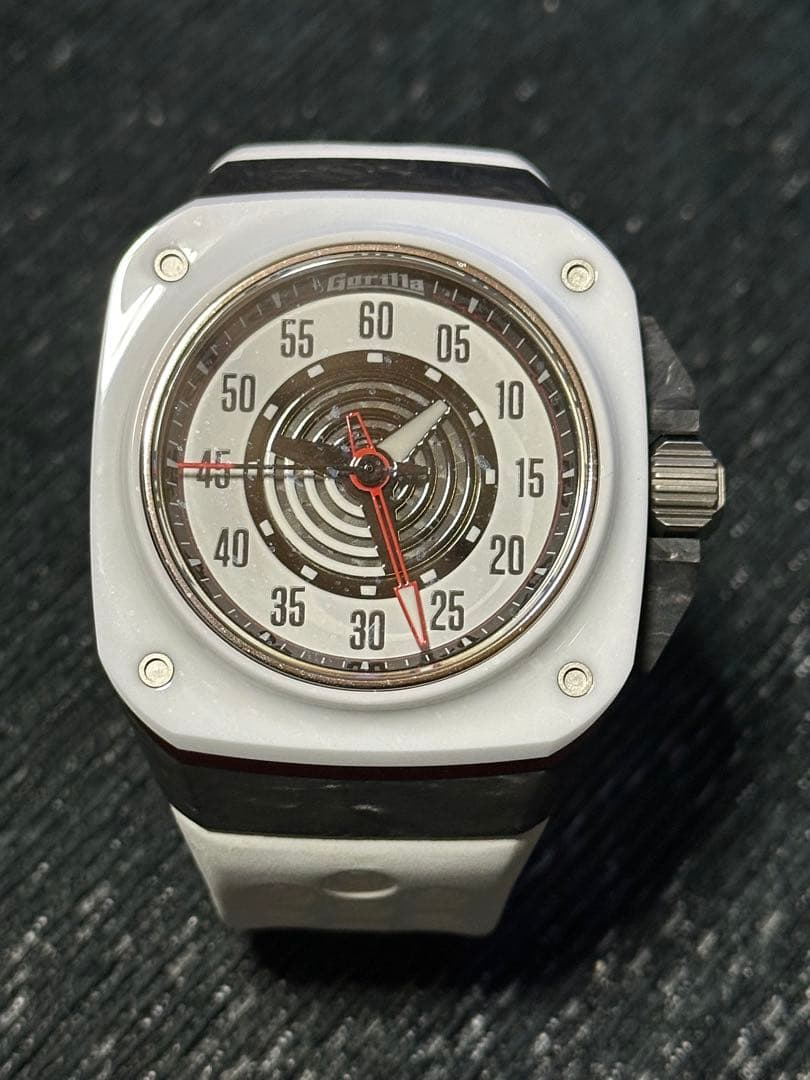 ゴリラウォッチ　ファストバックRS ホワイ