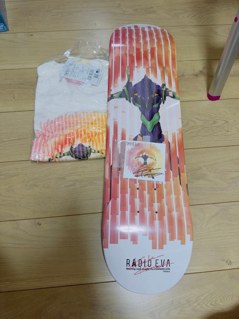 EVA-01 Art T-Shirt & Skateboard スケボー