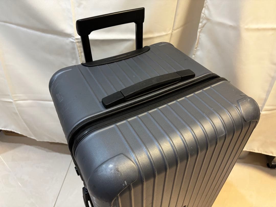 vintagerider　RIMOWA Salsa グレー系マットカラー