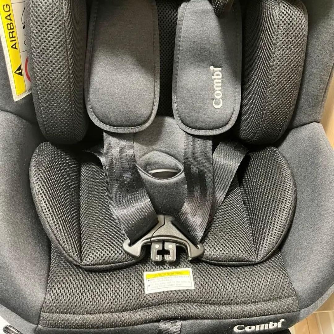 【美品】Combi チャイルドシート クルムーヴシリーズ　　R129 ブラック