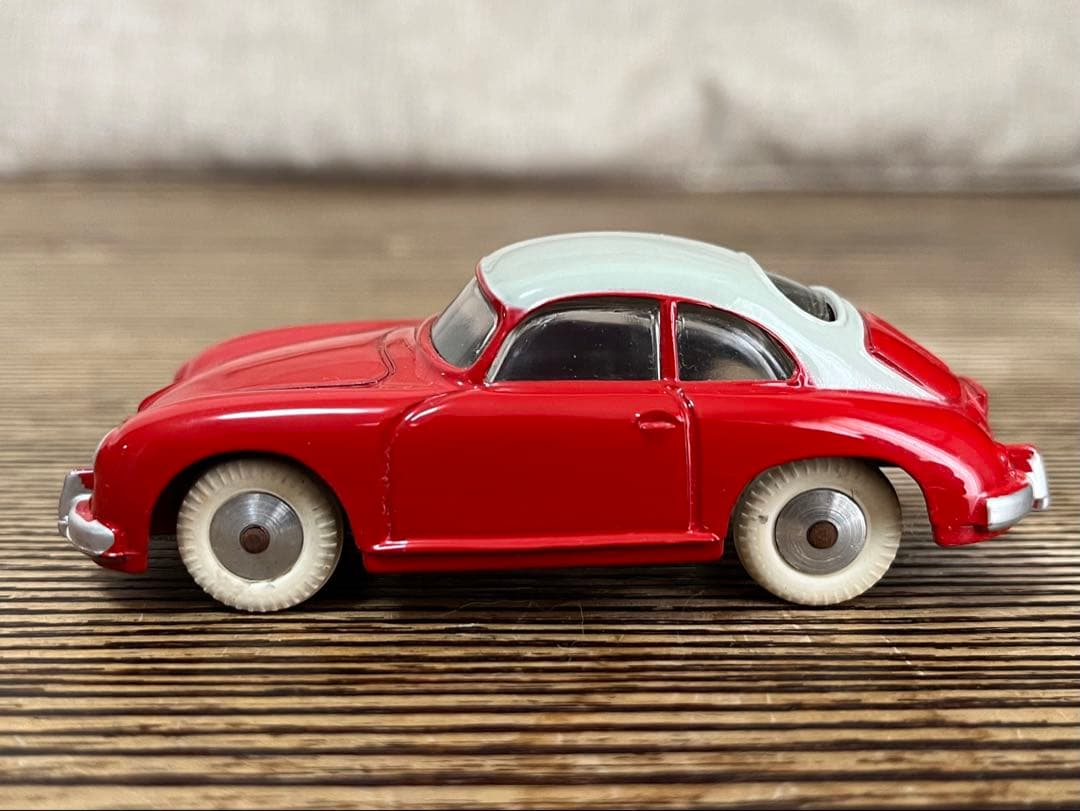 キラル　ポルシェ 356A ミニカー