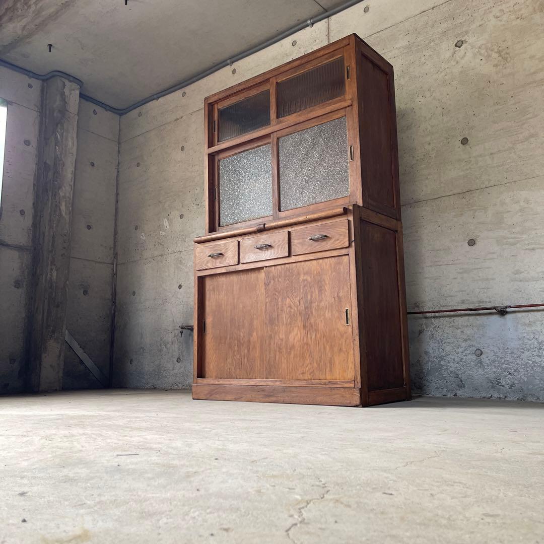 昭和レトロ　食器棚　置き台付き　希少な棚　ダイヤ&モールガラス　戸棚