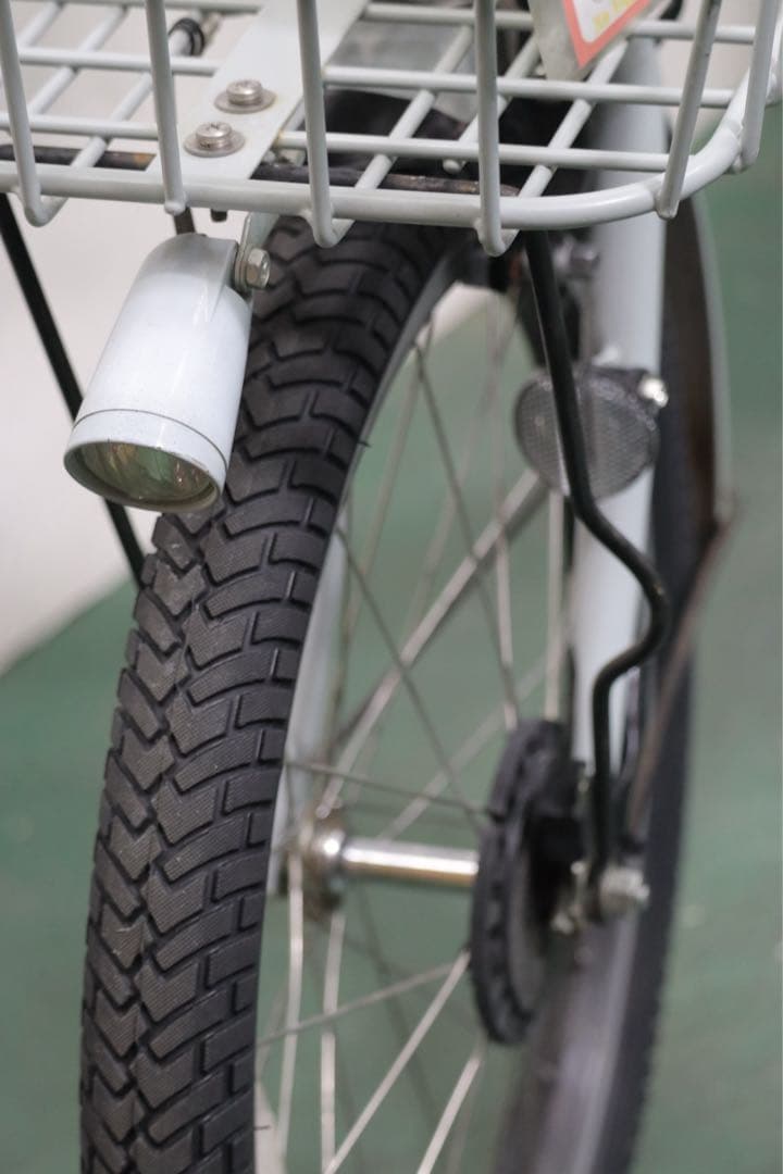 ブリヂストン電動アシスト自転車　★ 8.7AH ★ １ヶ月保証★完成車　車体のみ