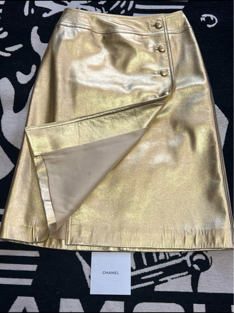大幅値下げ⭐︎超美品レア⭐︎CHANEL⭐︎ゴールドラムスキンレザースカート